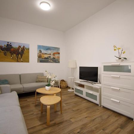Rentalsevilla Luminoso Apartamento Por Casa Pilatos Kültér fotó